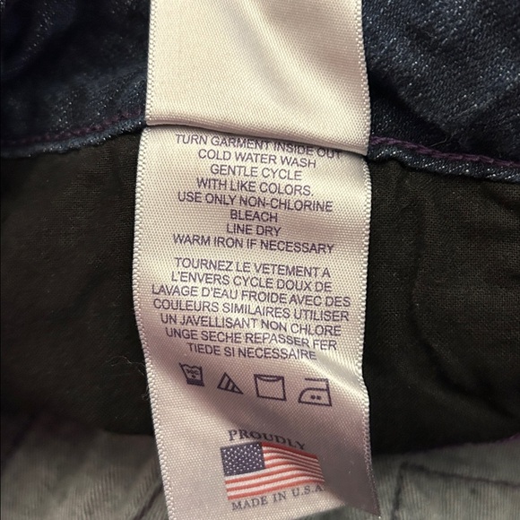 NYDJ bootcut denim jeans Size 10P EUC - Picture 10 of 10